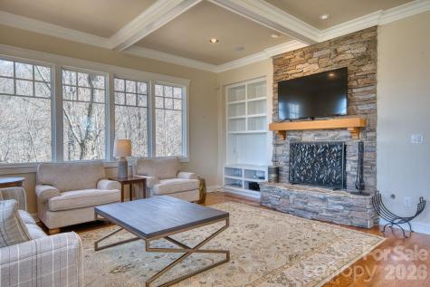 192 Woodruff Lane Black Mountain NC 28711