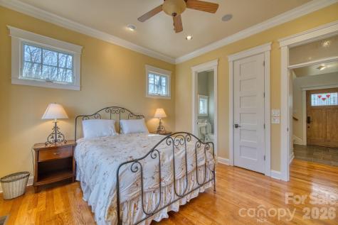 192 Woodruff Lane Black Mountain NC 28711