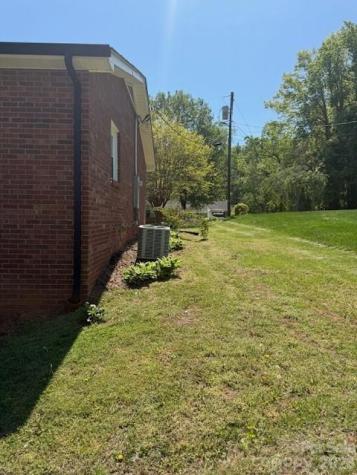 1126 Cannon Drive Lenoir NC 28645