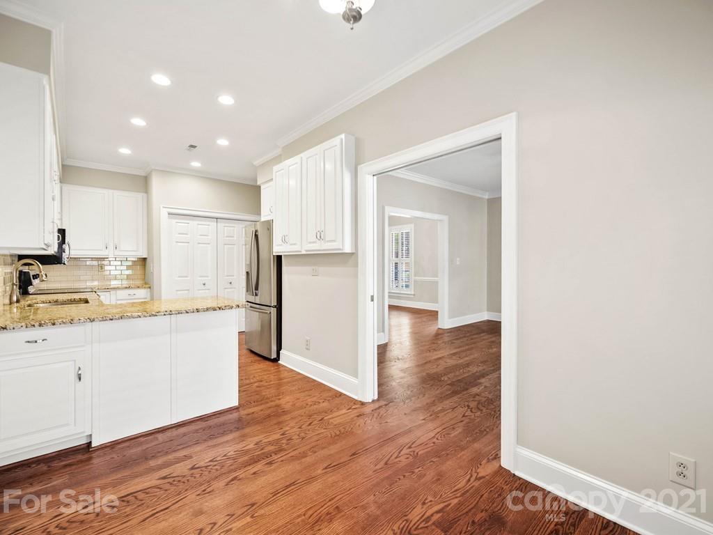 2835 Sharon View Road Charlotte NC 28210