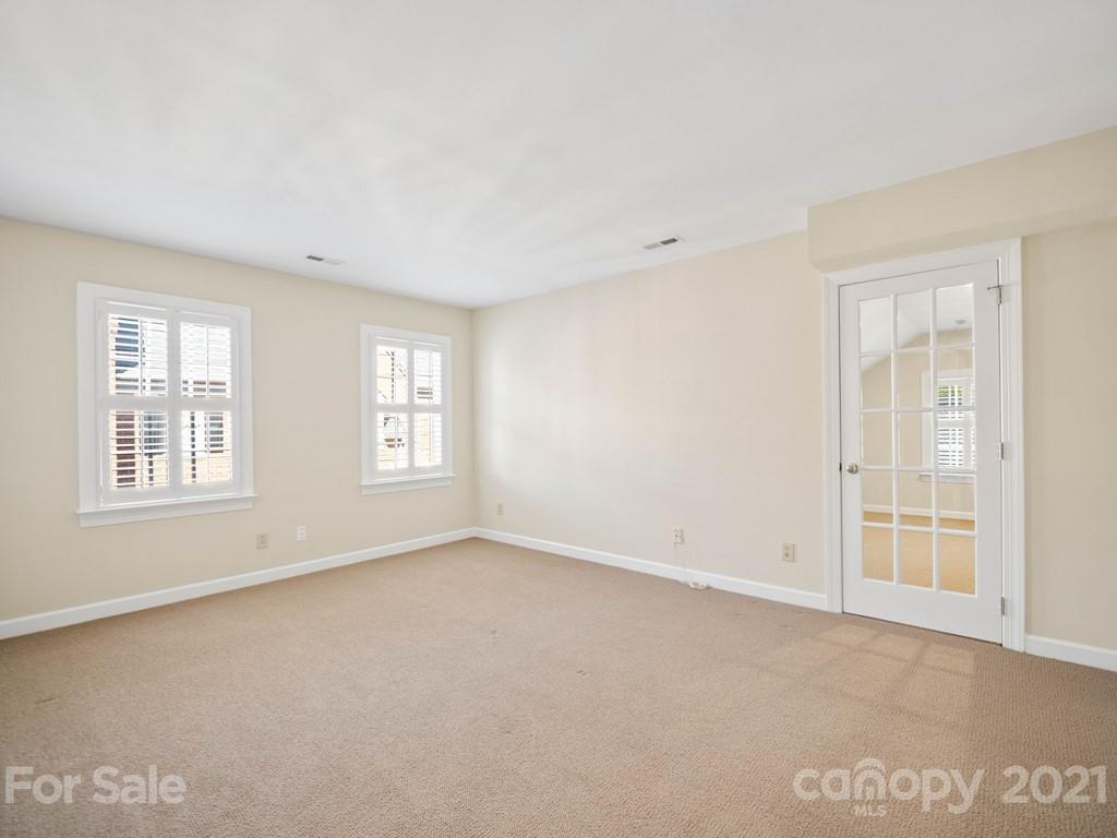 2835 Sharon View Road Charlotte NC 28210
