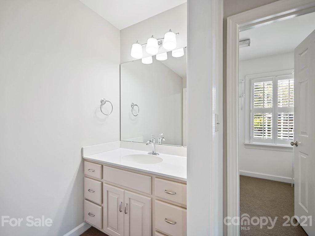 2835 Sharon View Road Charlotte NC 28210