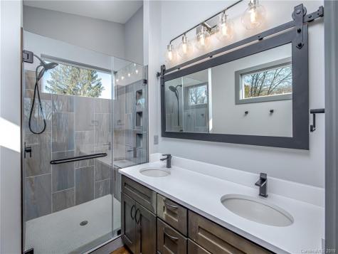 158 Riverview Drive Asheville NC 28806