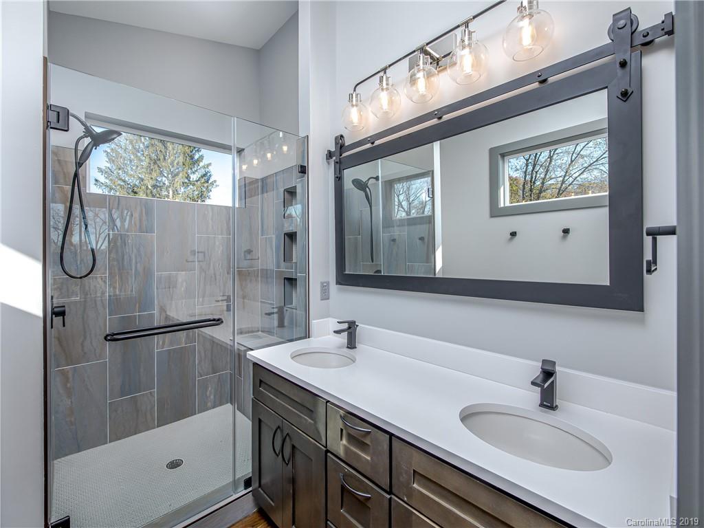 158 Riverview Drive Asheville NC 28806