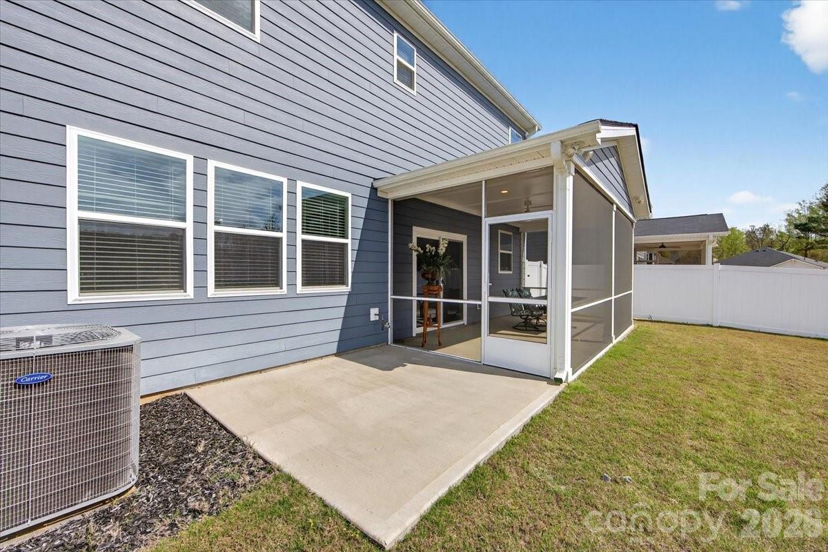 3234 Fenchurch Lane Denver NC 28037