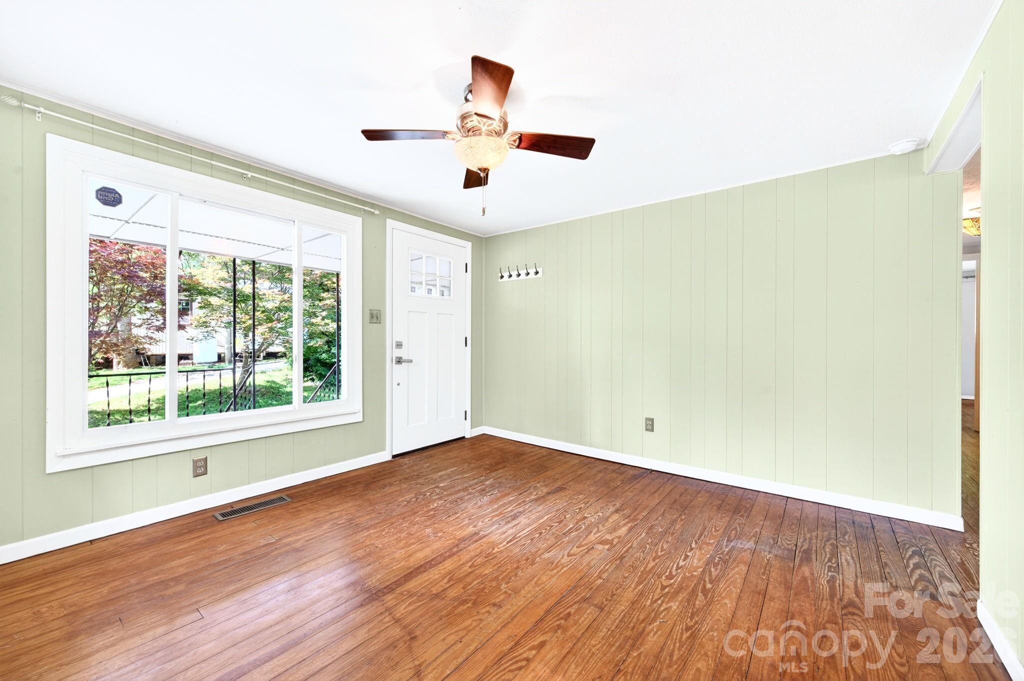 138 Brooklyn Road Asheville NC 28803
