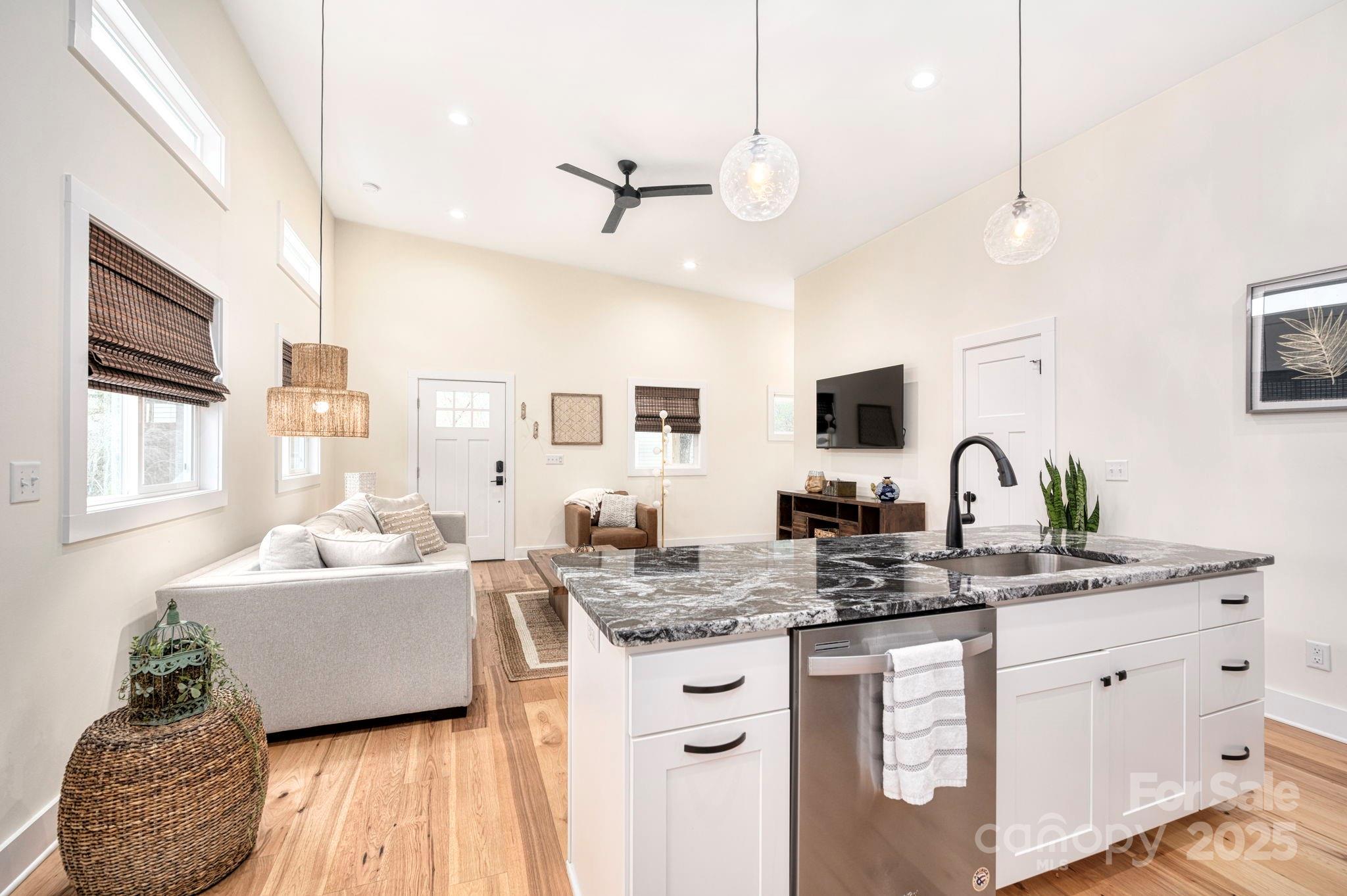 20 & 22 Garden Road Asheville NC 28804