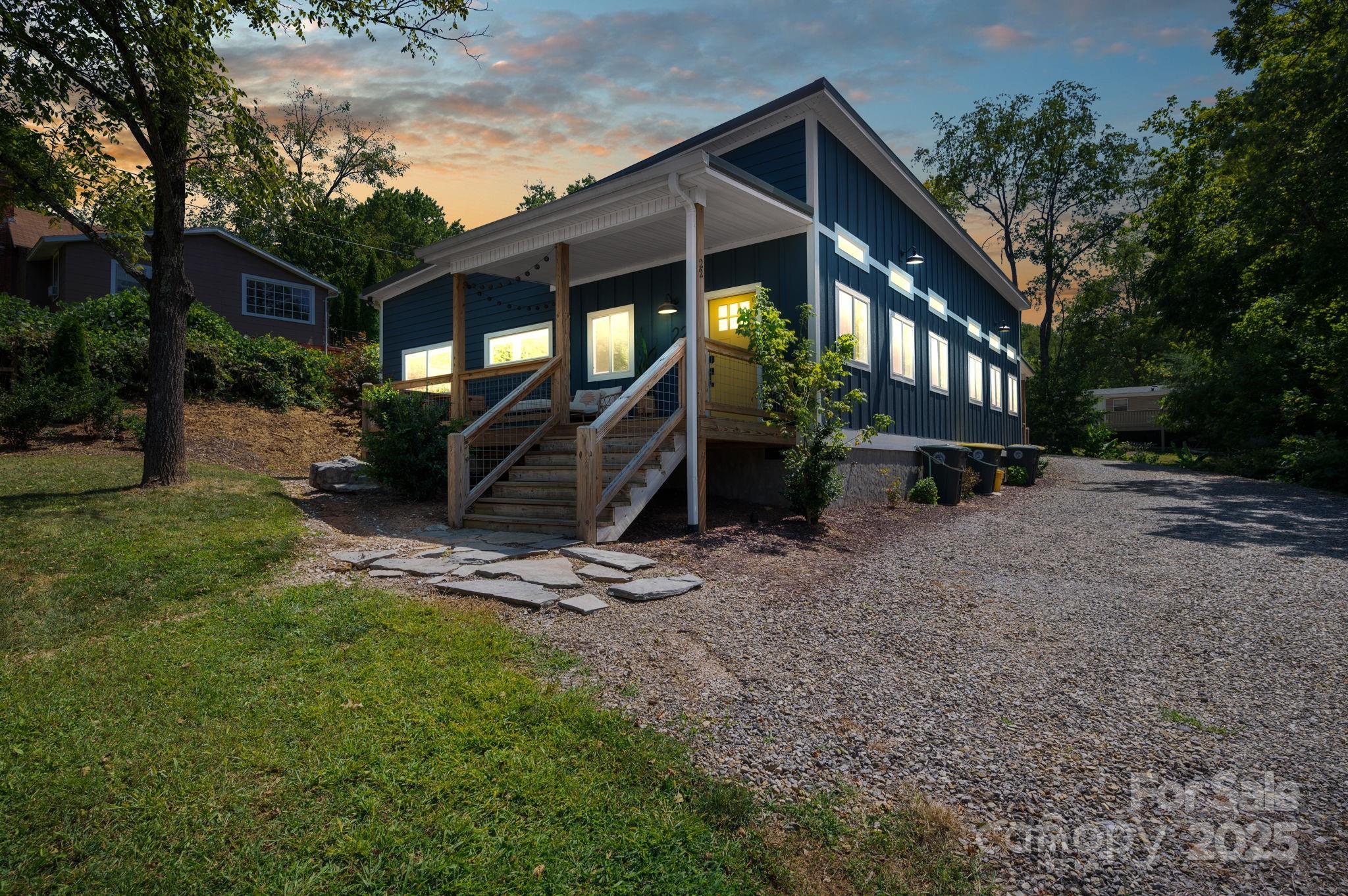 20 & 22 Garden Road Asheville NC 28804