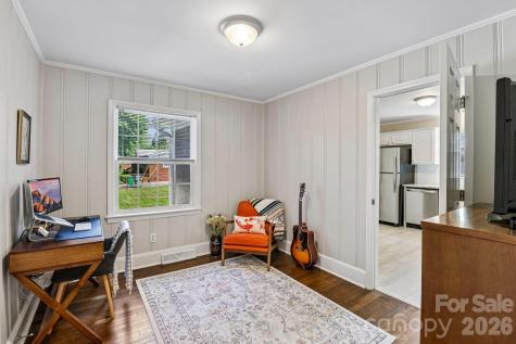 2809 Albany Lane Charlotte NC 28205