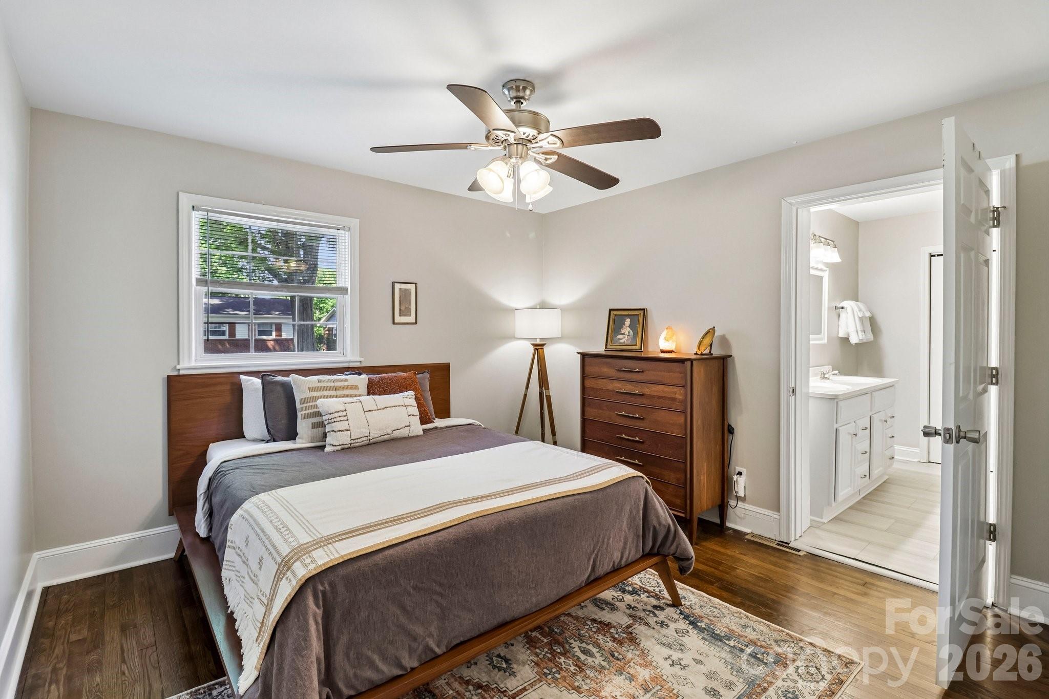 2809 Albany Lane Charlotte NC 28205