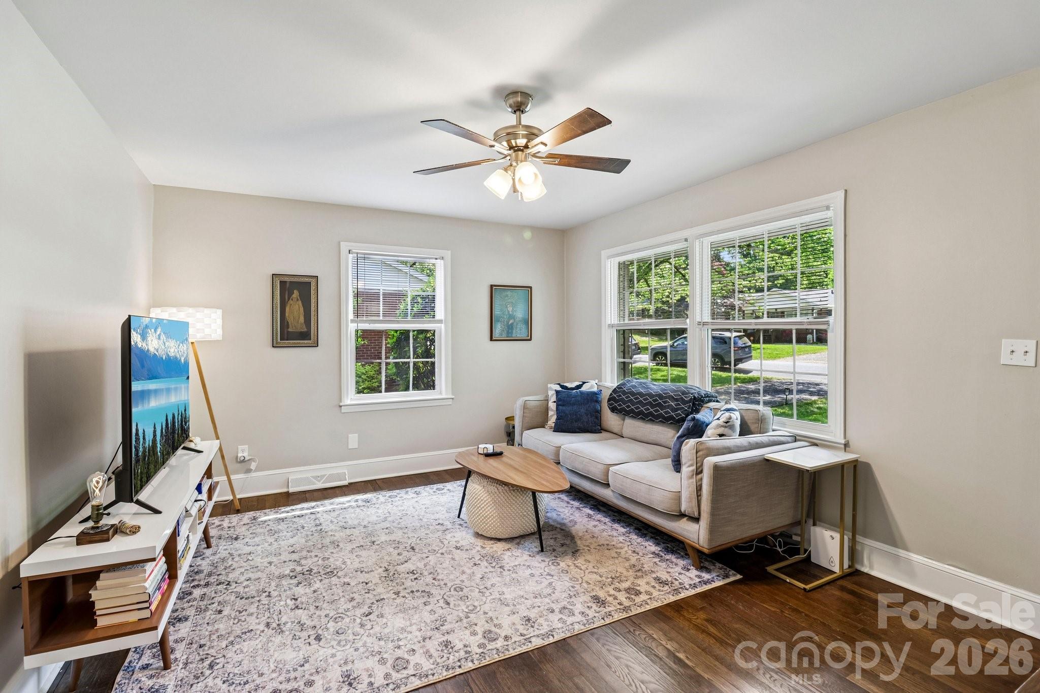 2809 Albany Lane Charlotte NC 28205