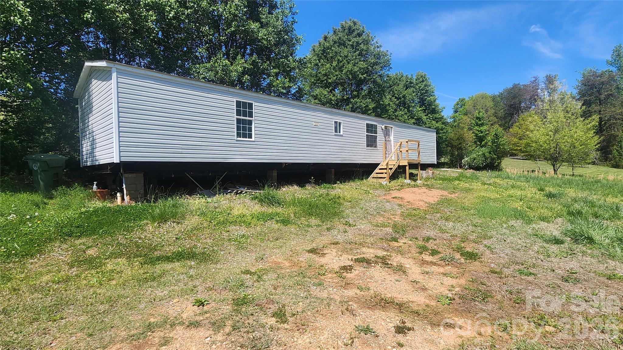 802 W 15th Street Newton NC 28658