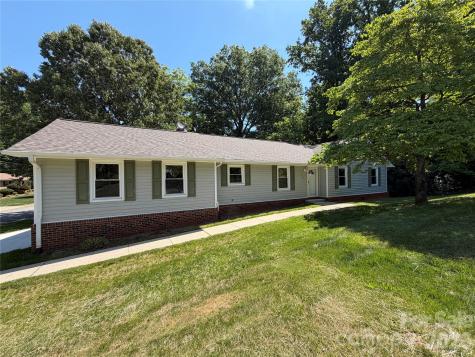 424 Holland Drive Statesville NC 28677