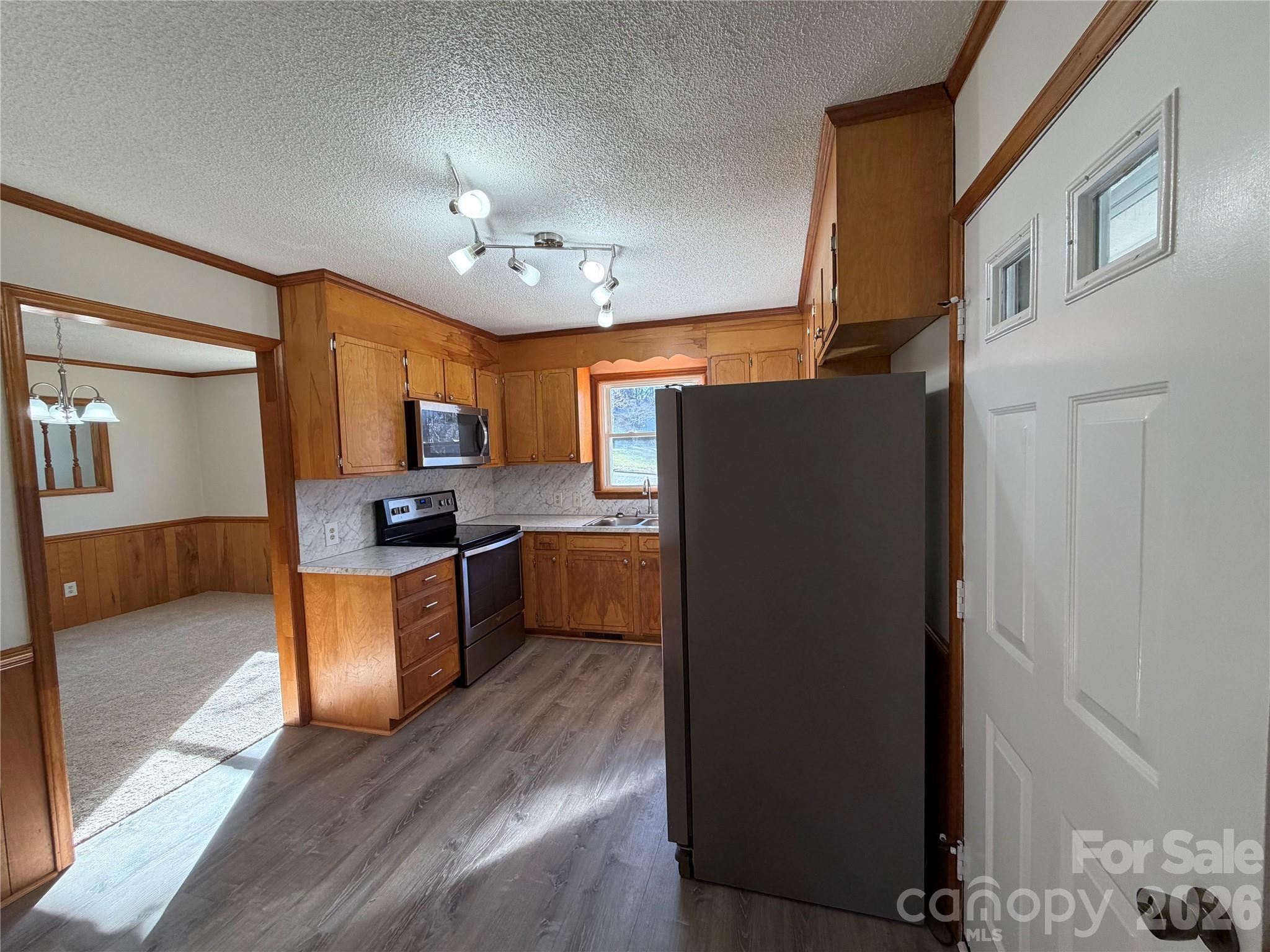 424 Holland Drive Statesville NC 28677