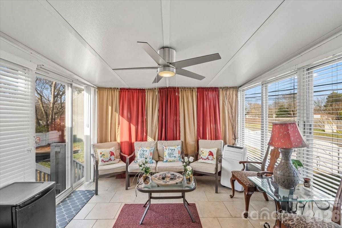 10931 Magenta Lane Charlotte NC 28262