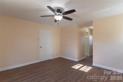 422 Hebron Road Hendersonville NC 28739