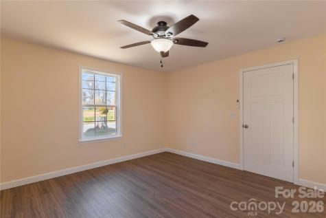 422 Hebron Road Hendersonville NC 28739