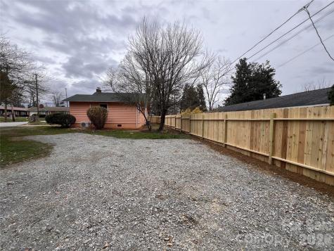422 Hebron Road Hendersonville NC 28739