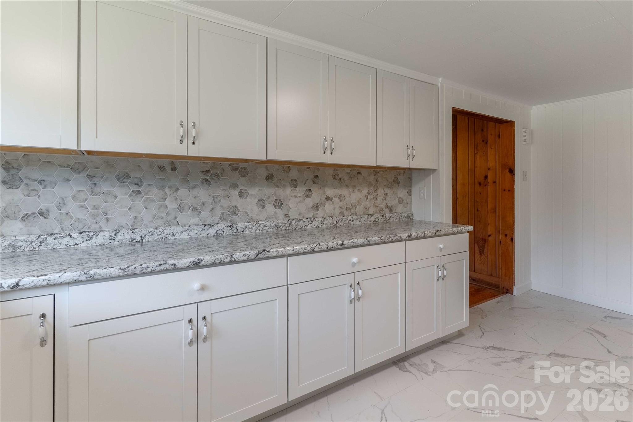 422 Hebron Road Hendersonville NC 28739