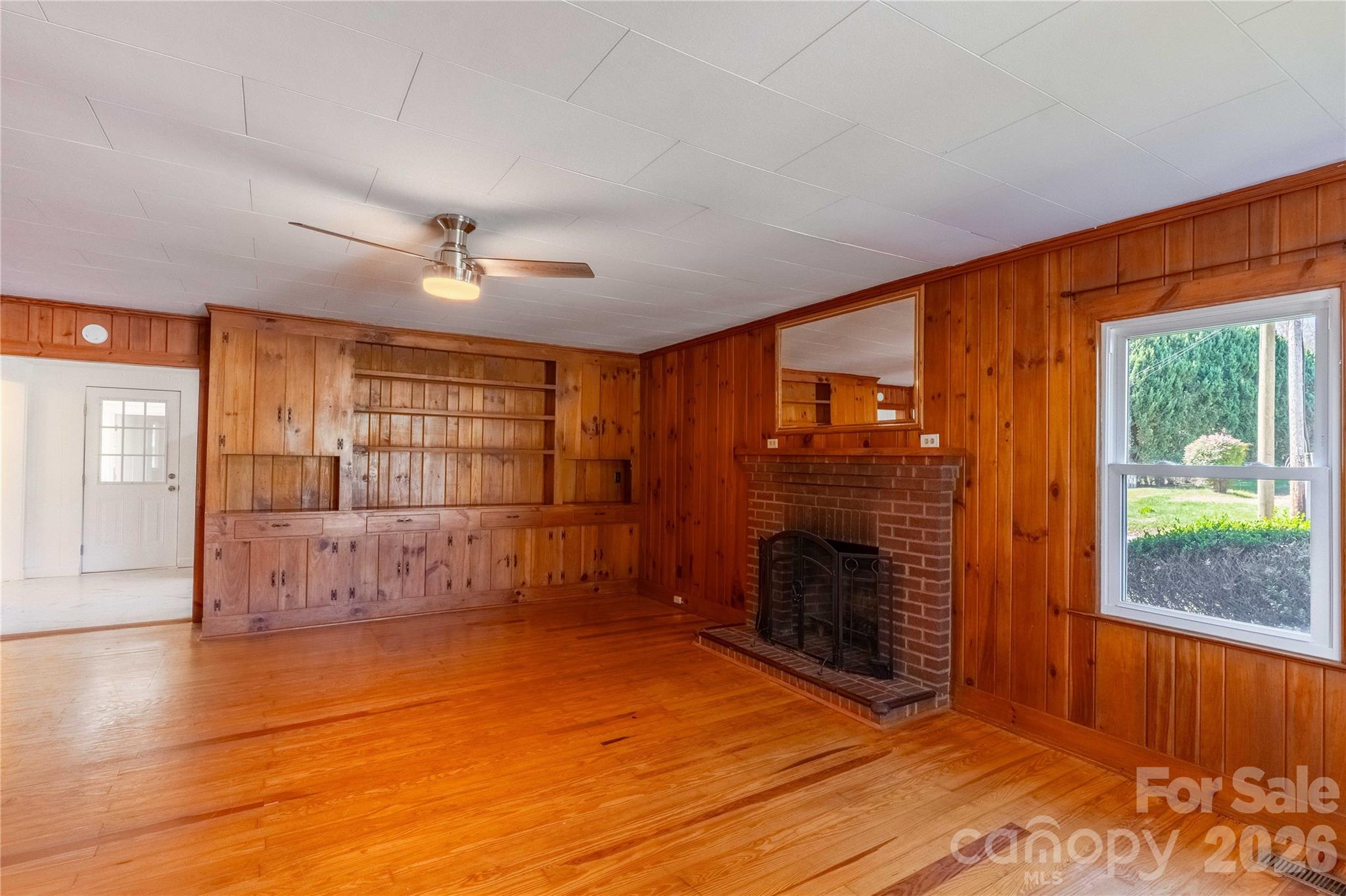 422 Hebron Road Hendersonville NC 28739