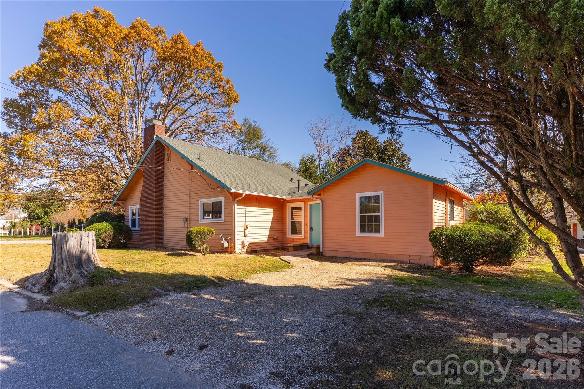 422 Hebron Road Hendersonville NC 28739