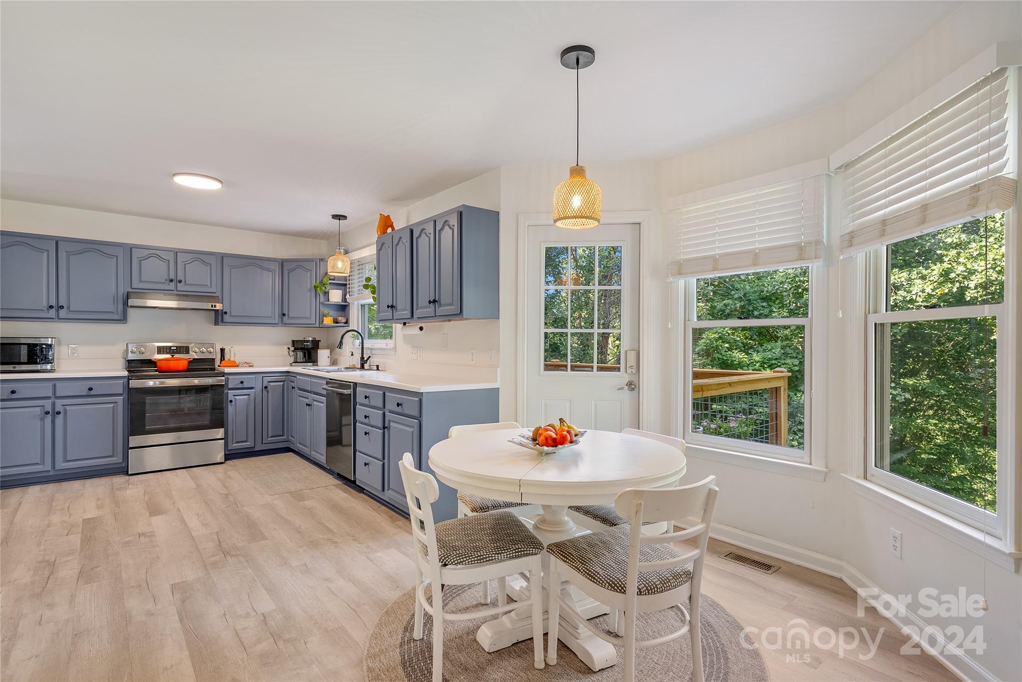 253 Old Gibbs Road Weaverville NC 28787