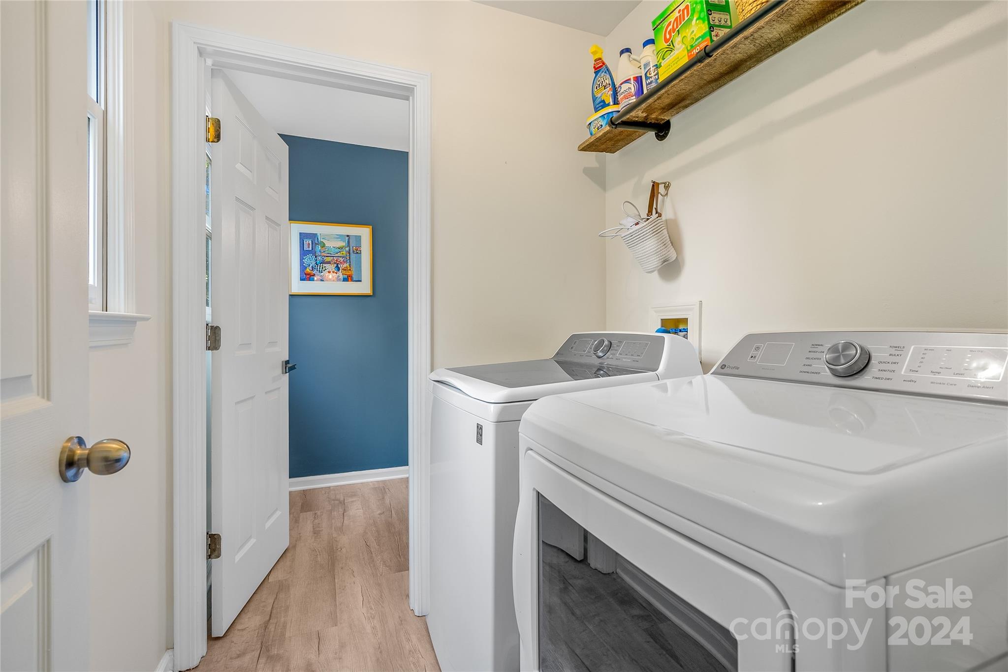 253 Old Gibbs Road Weaverville NC 28787