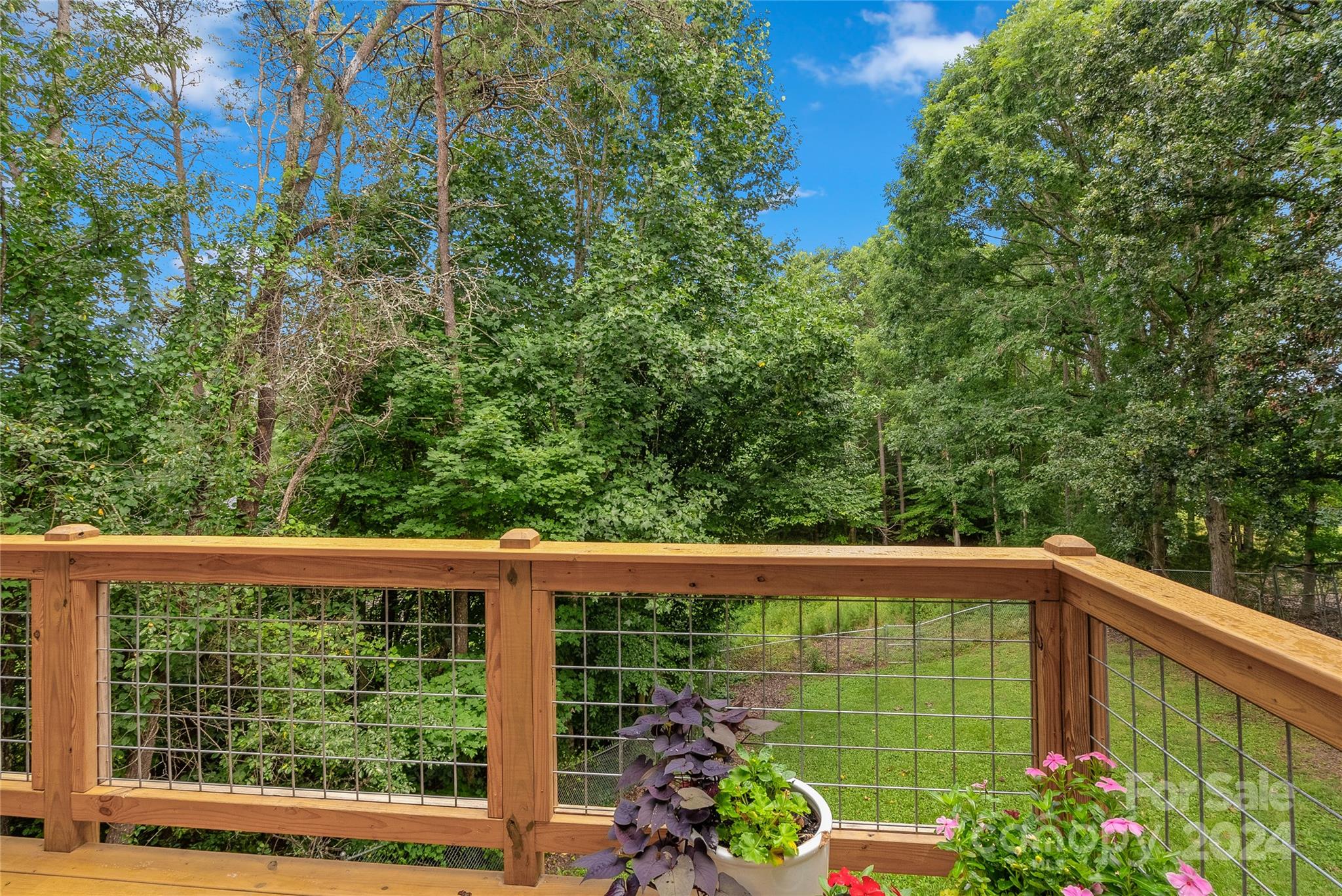 253 Old Gibbs Road Weaverville NC 28787