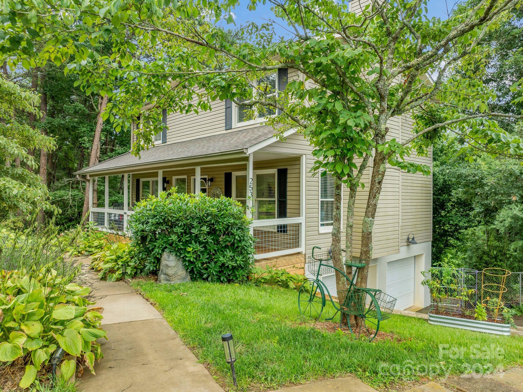 253 Old Gibbs Road Weaverville NC 28787
