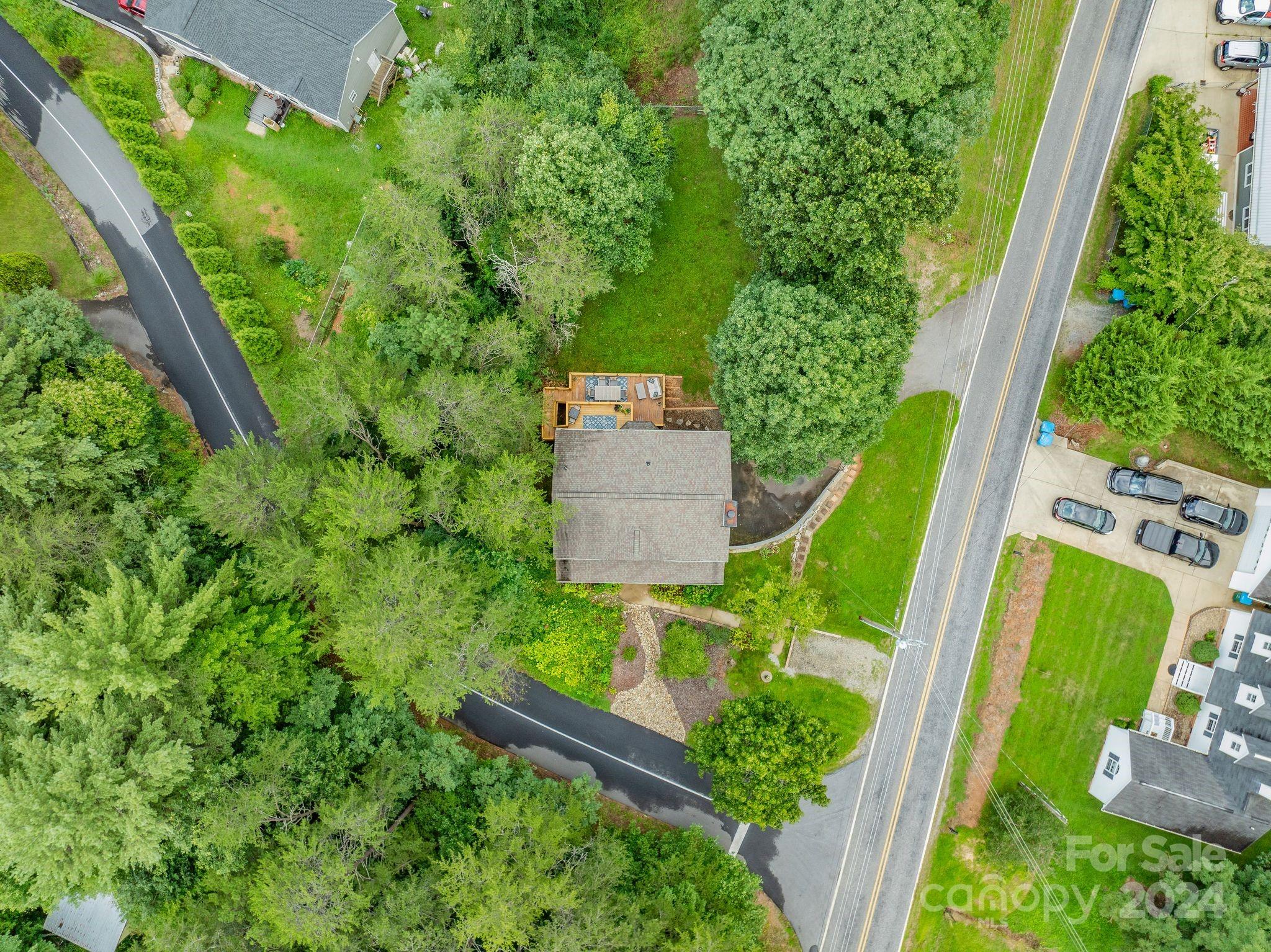 253 Old Gibbs Road Weaverville NC 28787