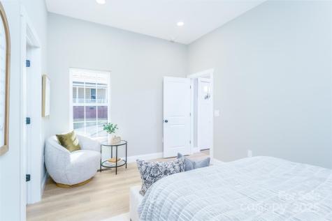 748 Efird Street Albemarle NC 28001