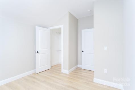 748 Efird Street Albemarle NC 28001