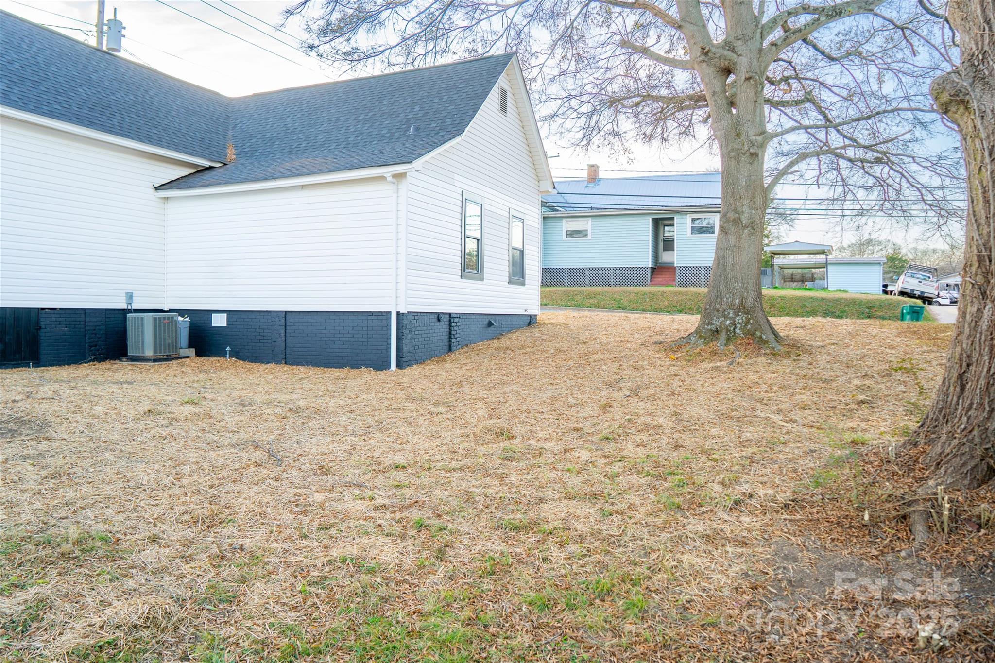 748 Efird Street Albemarle NC 28001