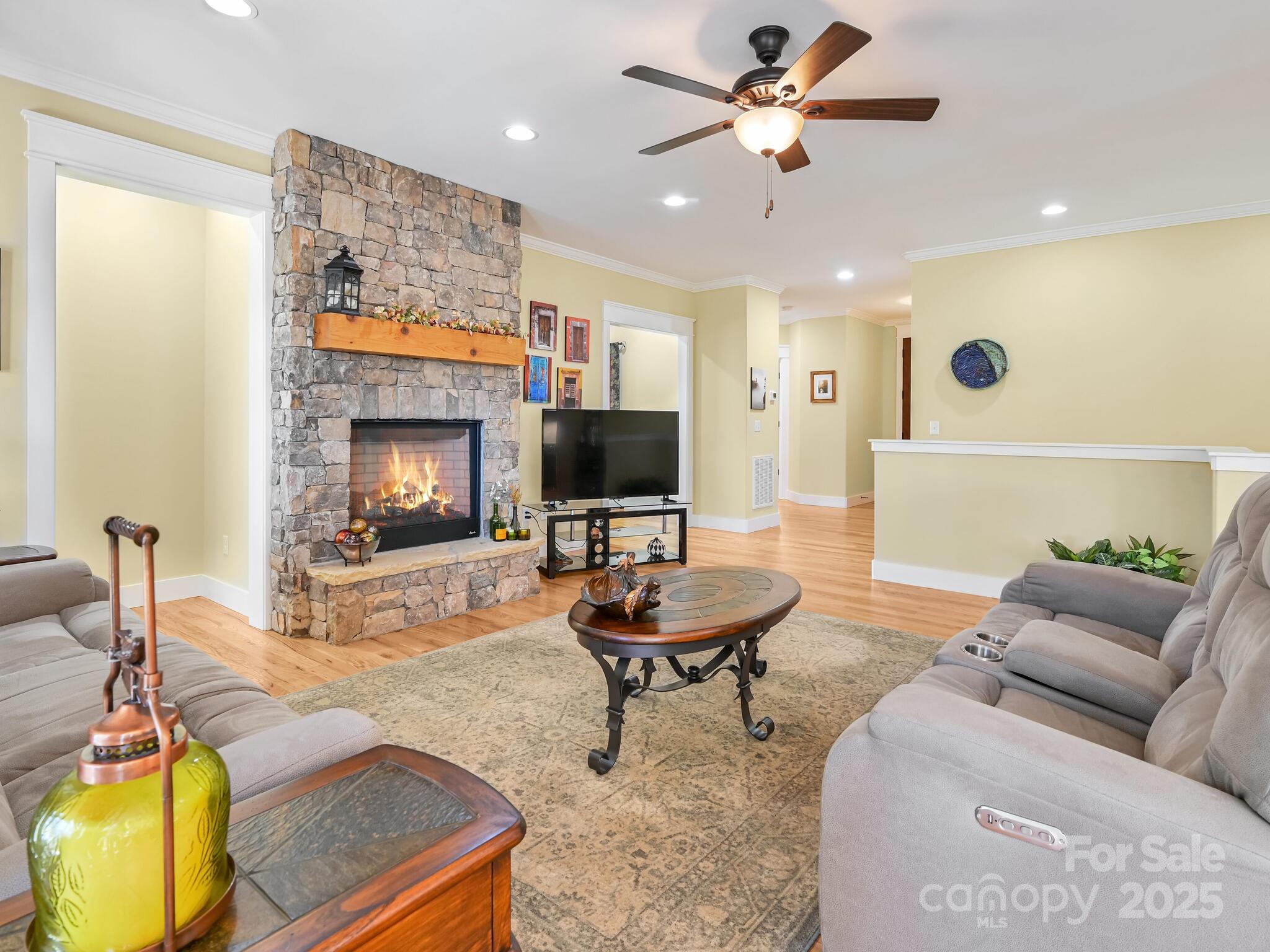 29 Stills Creek Loop Fairview NC 28730
