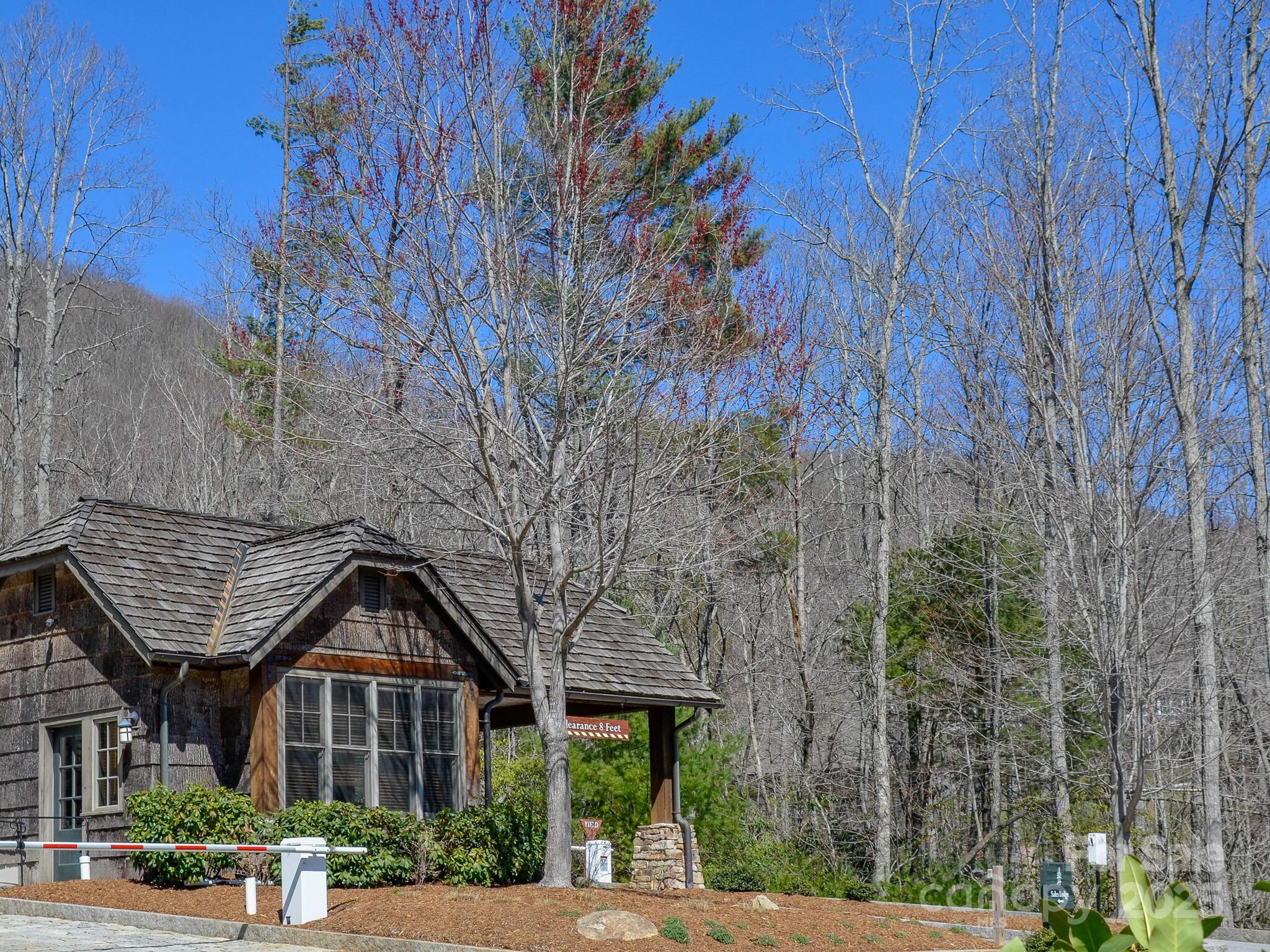 29 Stills Creek Loop Fairview NC 28730