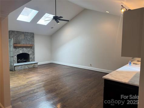 4909 Torrey Pines Court Charlotte NC 28226