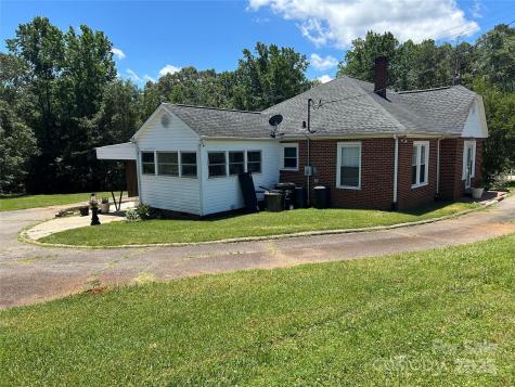 1349 Us 221 Highway S Rutherfordton NC 28139