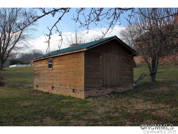50 Challedon Drive Candler NC 28715