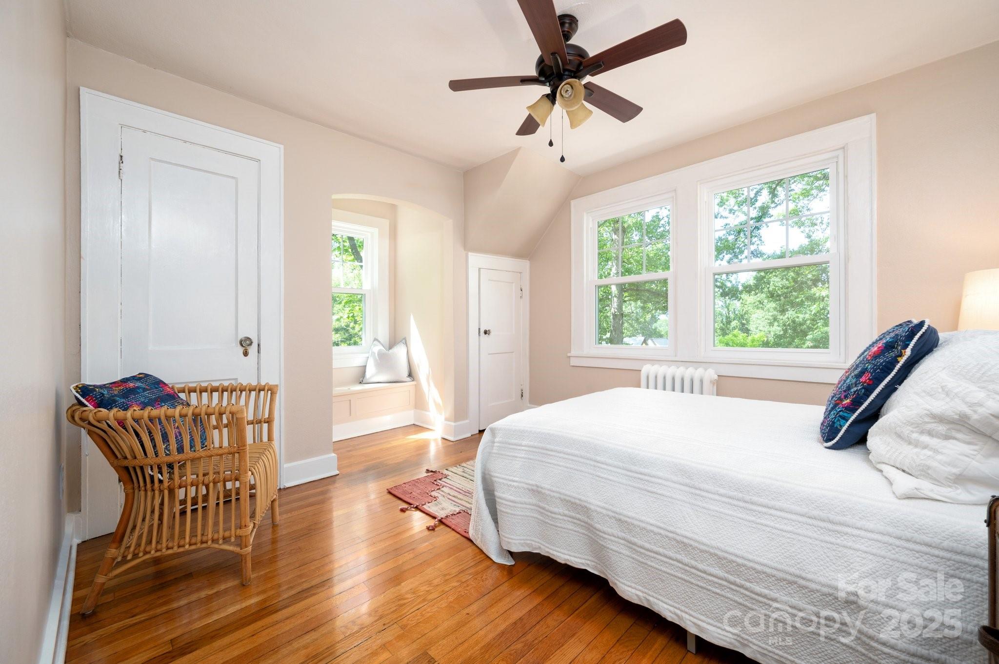 135 Tacoma Circle Asheville NC 28801