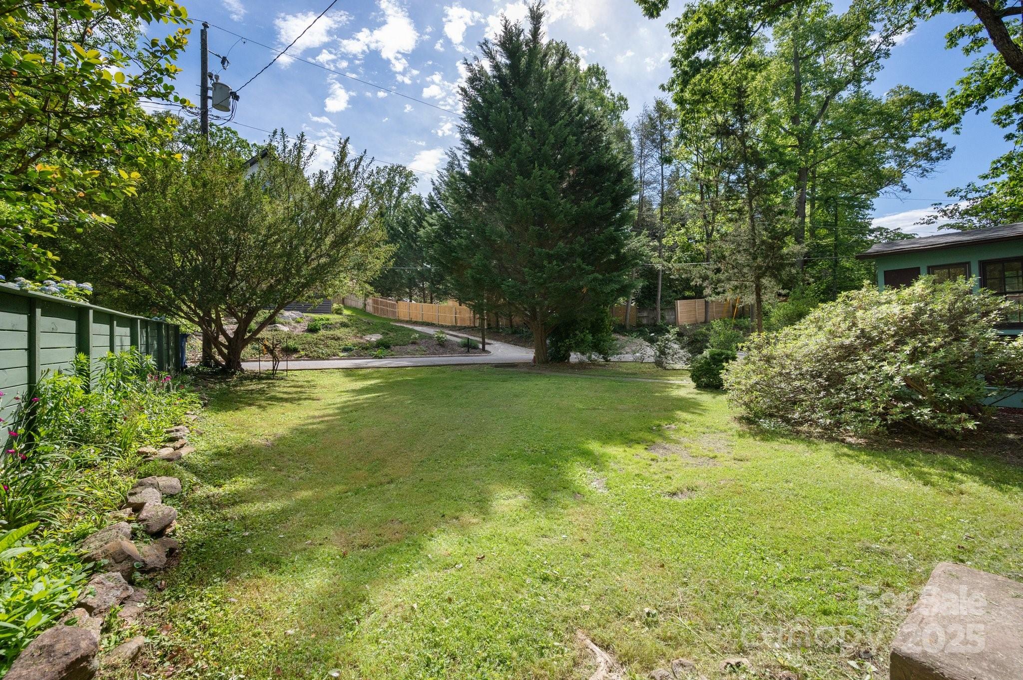 135 Tacoma Circle Asheville NC 28801