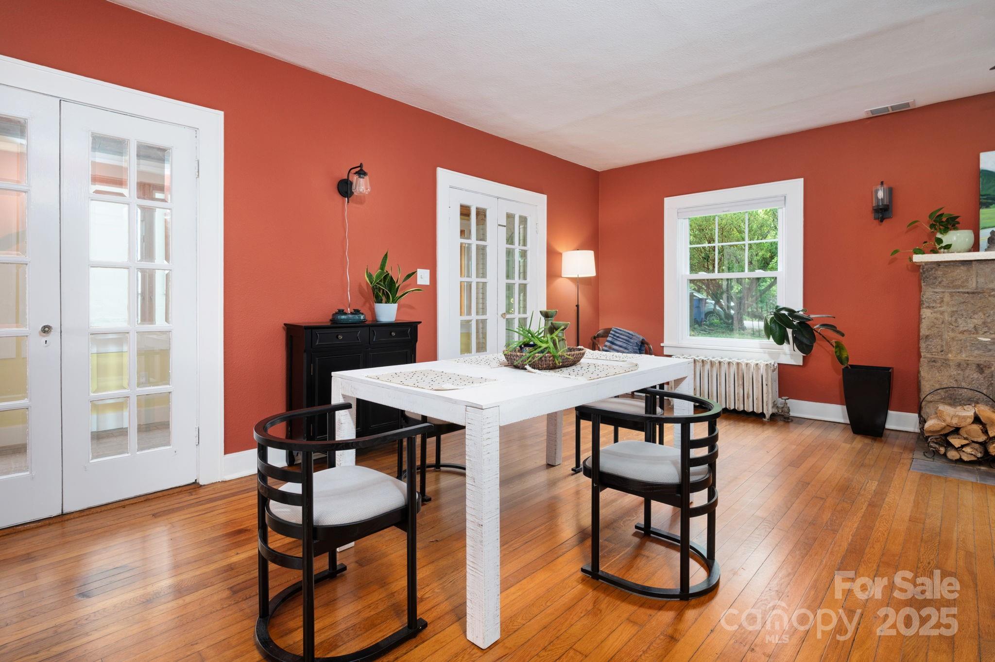 135 Tacoma Circle Asheville NC 28801