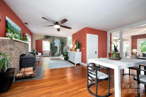 135 Tacoma Circle Asheville NC 28801