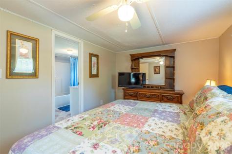 28 Brooks Cove Road Black Mountain NC 28711