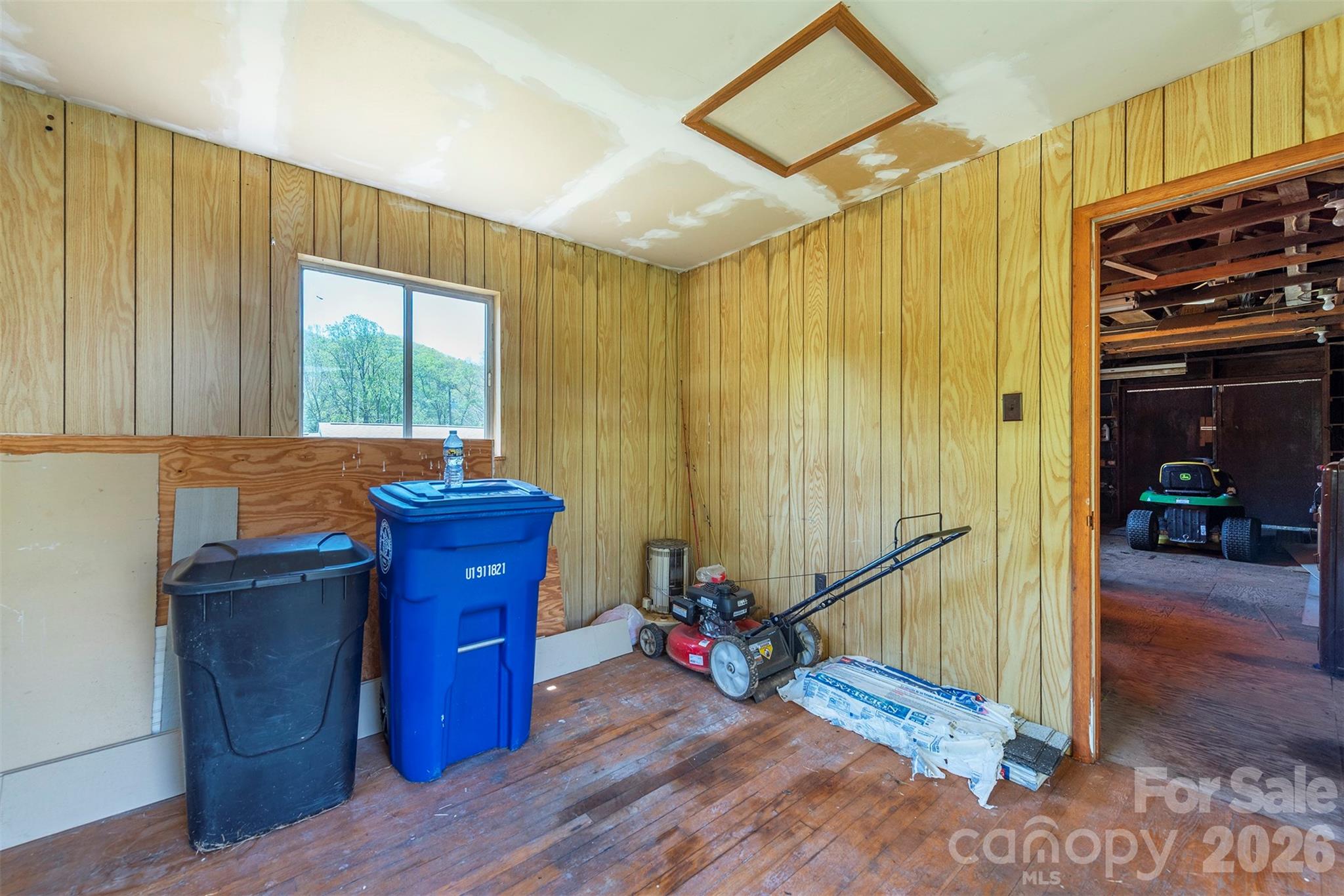 28 Brooks Cove Road Black Mountain NC 28711