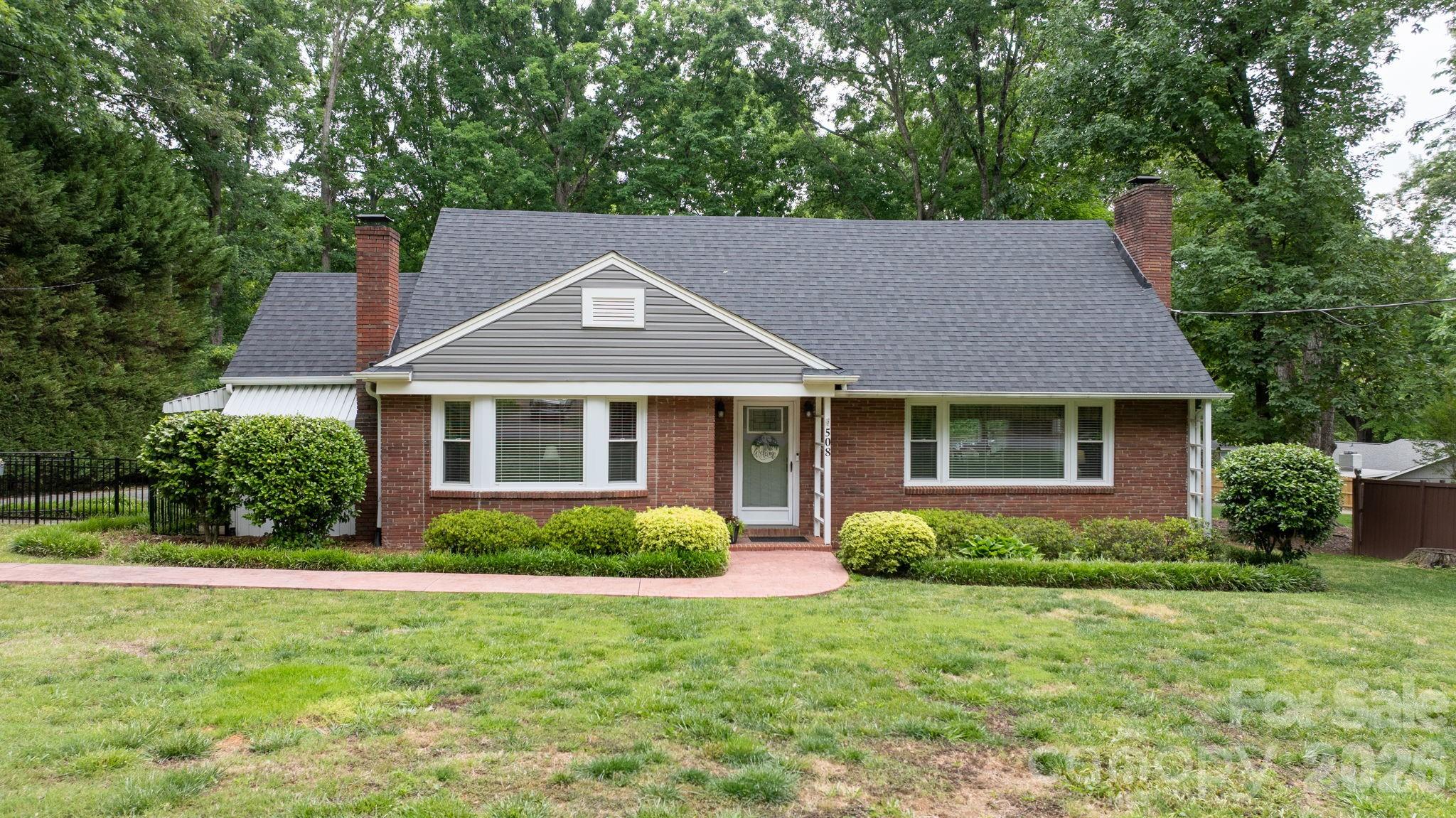 508 2nd Avenue NE Conover NC 28613