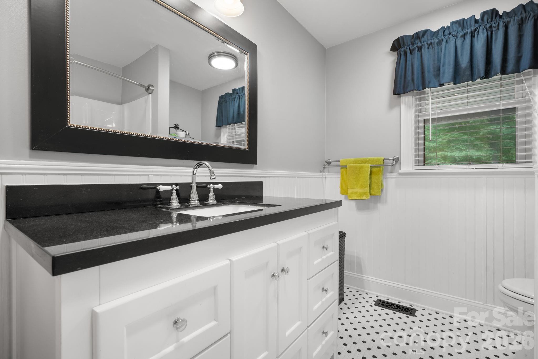 508 2nd Avenue NE Conover NC 28613