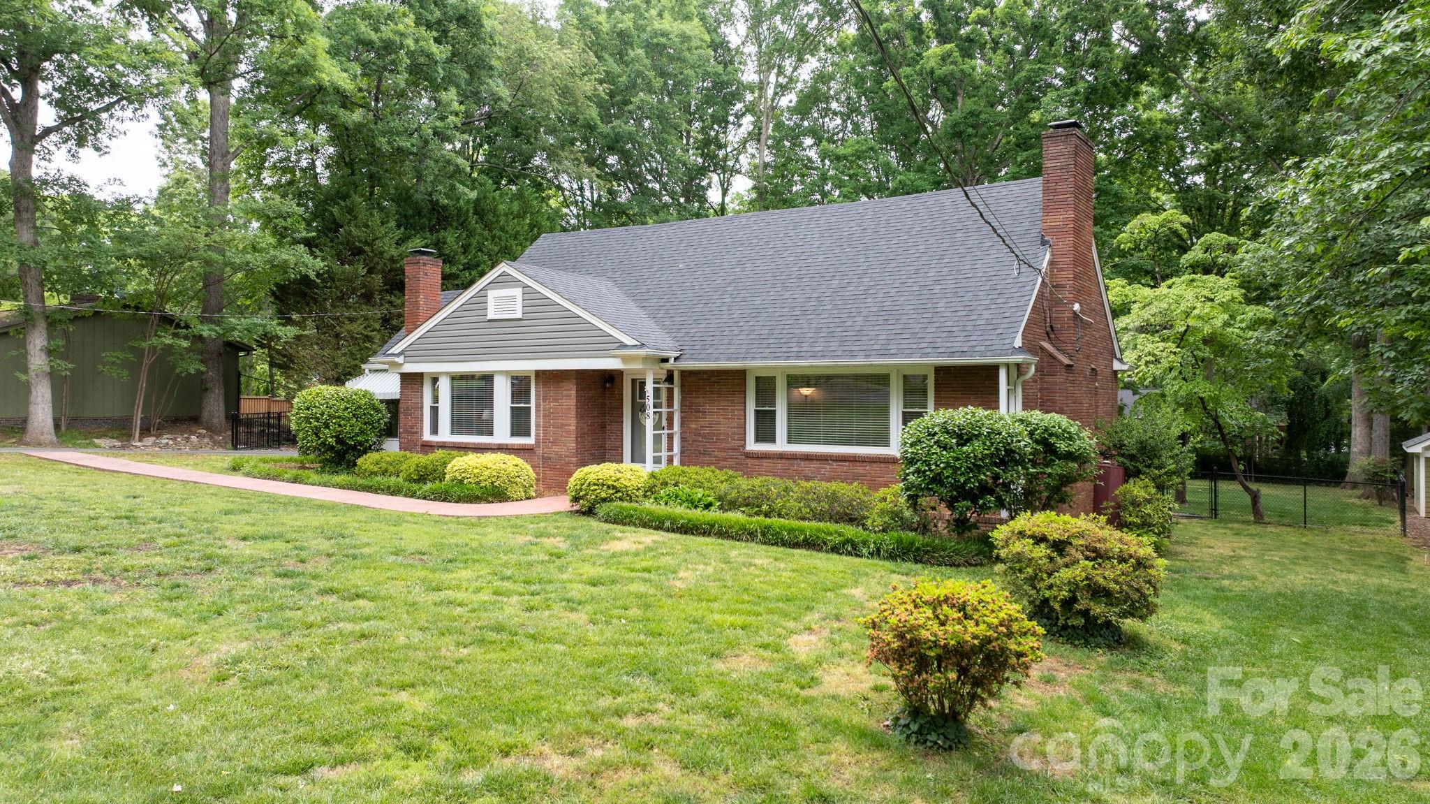 508 2nd Avenue NE Conover NC 28613