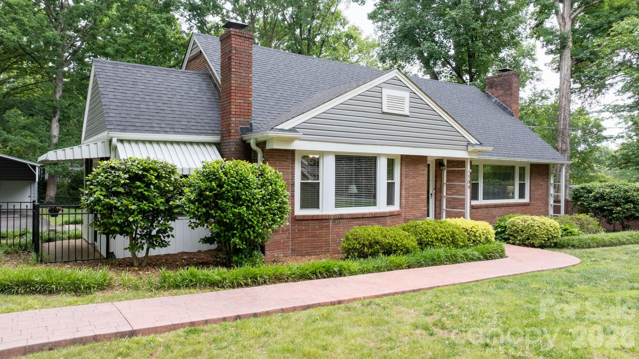 508 2nd Avenue NE Conover NC 28613