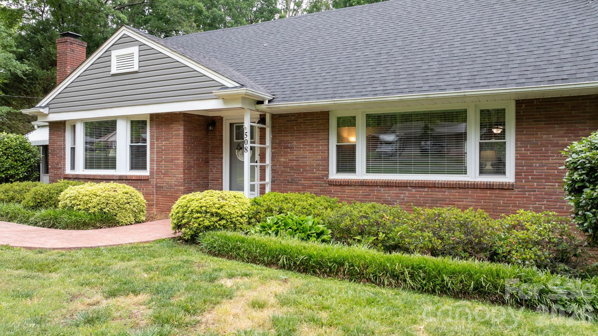 508 2nd Avenue NE Conover NC 28613