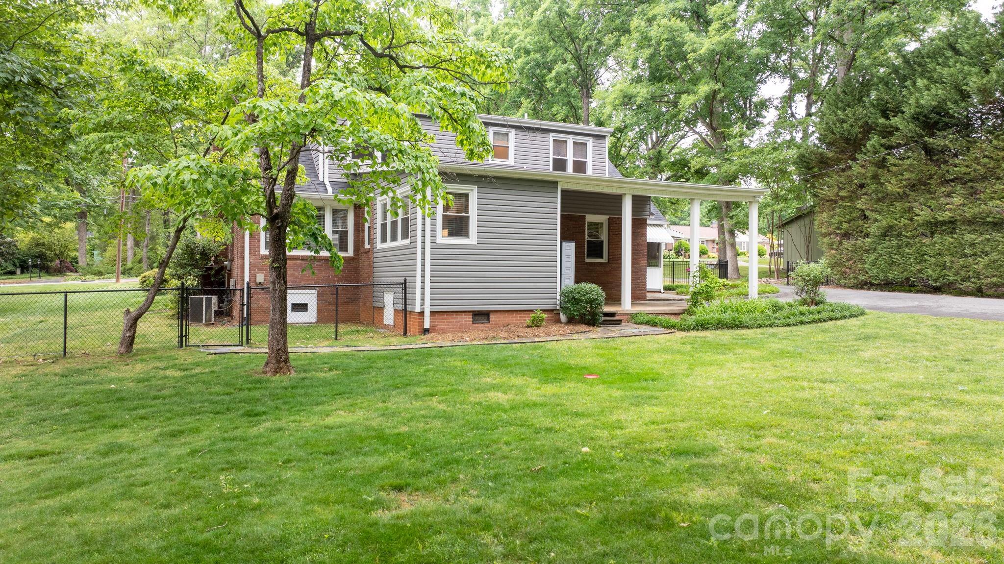 508 2nd Avenue NE Conover NC 28613
